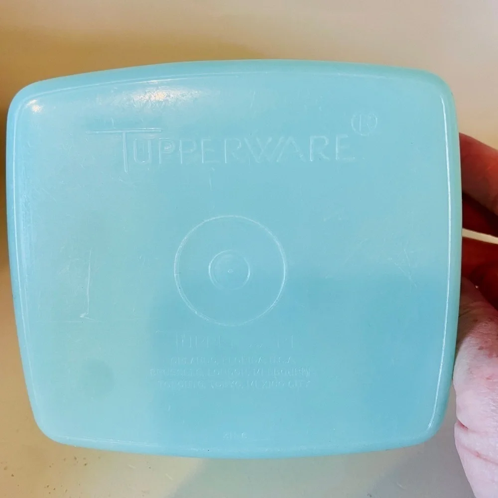 Tupperware Lot Antique Vintage Set 3 Square Rounds lids freezer storage 311 310